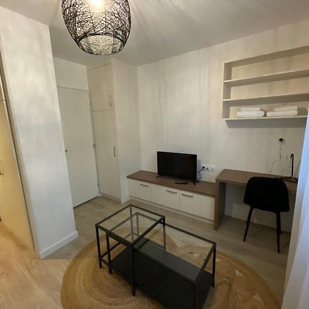 Appartement Porto-Magnifique Studio A Reims Extérieur photo