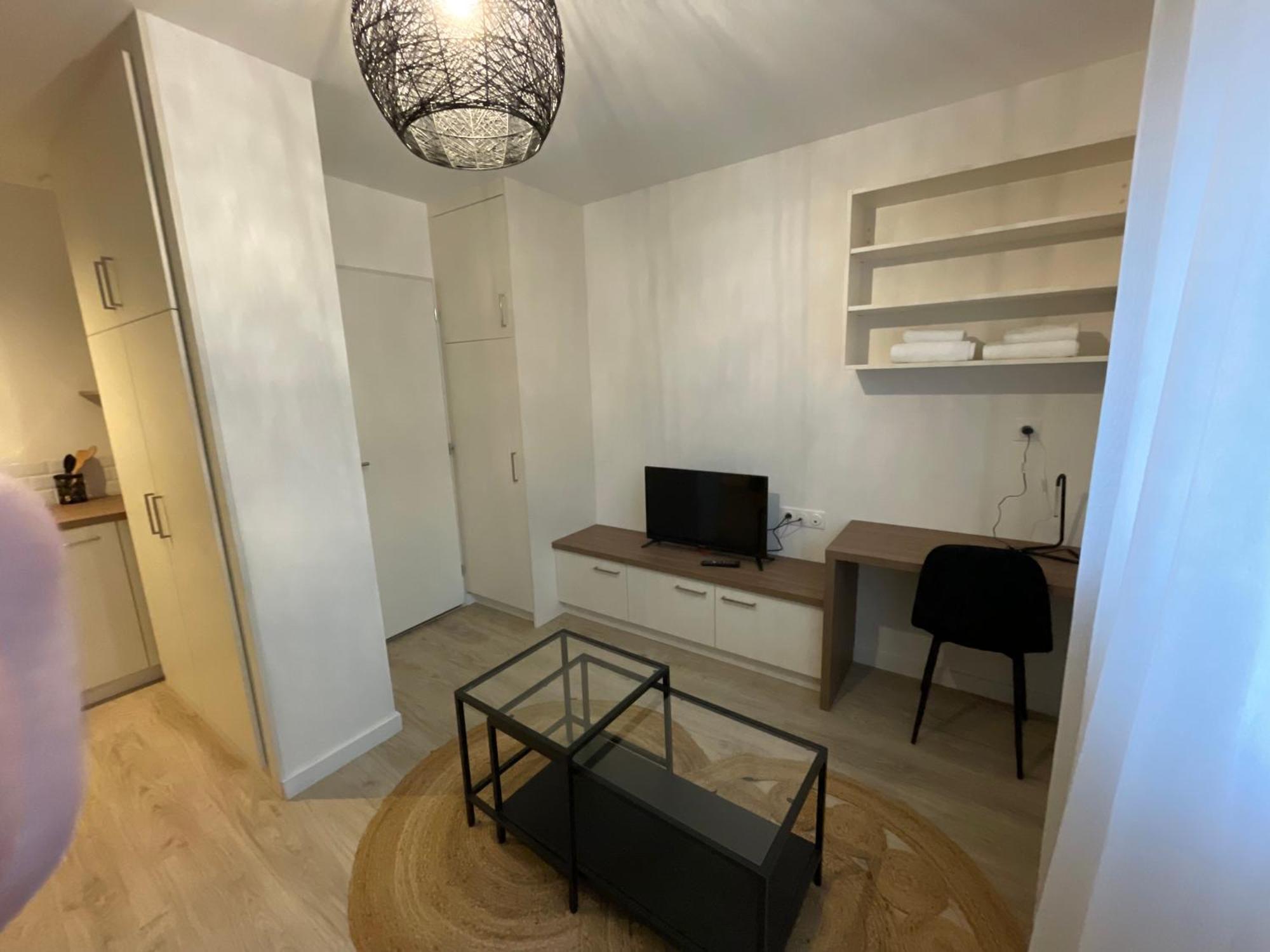 Appartement Porto-Magnifique Studio A Reims Extérieur photo